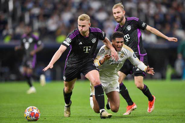 mk体育下载-【观察】拜仁堆后卫自寻死路，图赫尔用废多少好棋子