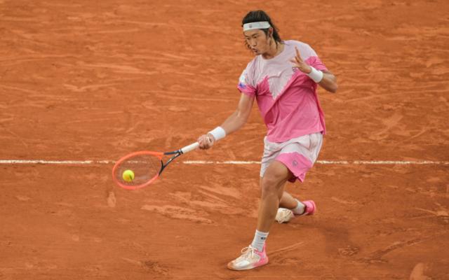 3盘得7局 张之臻红土“受教育”期待奥运会重返巴黎