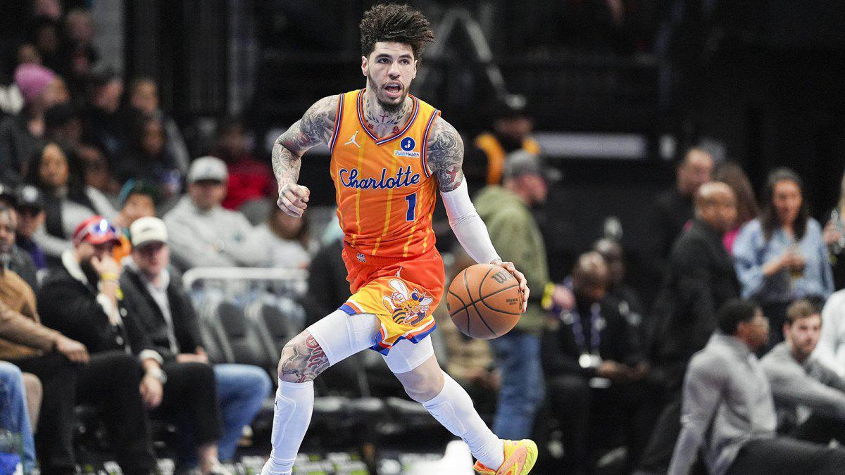 mk体育-历史性的胜利，黄蜂队以大比分领先优势击败76人队，创造队史纪录